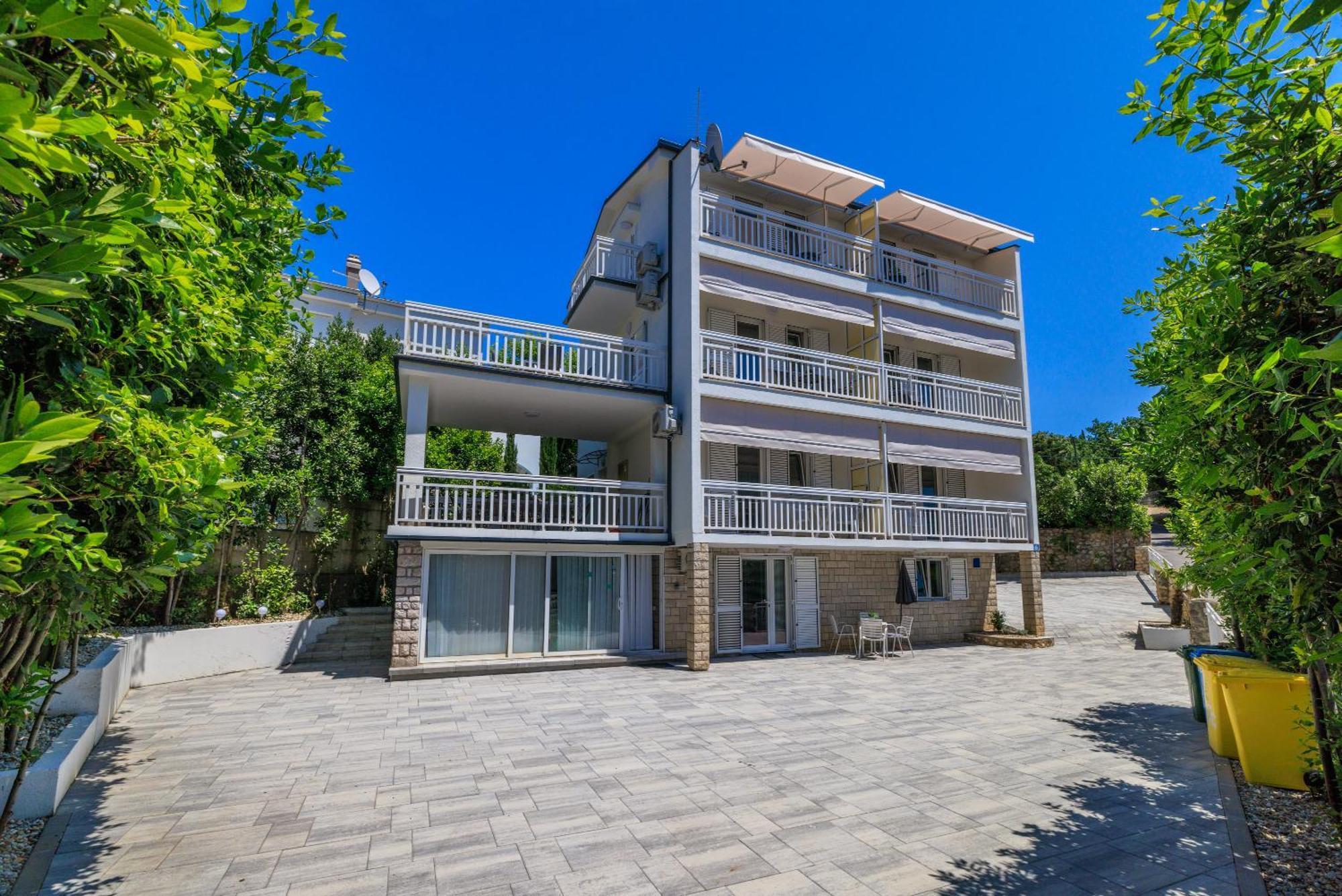 Apartments Podvezanec Crikvenica Exterior foto